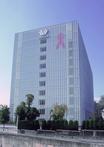 ワコール本社ビル外観